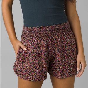 Prana Teletropics Shorts, new with tag, Size: small